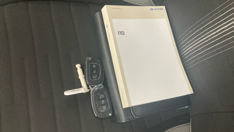 Hyundai i10 1.0 MPi SE Connect 5dr Petrol Hatchback